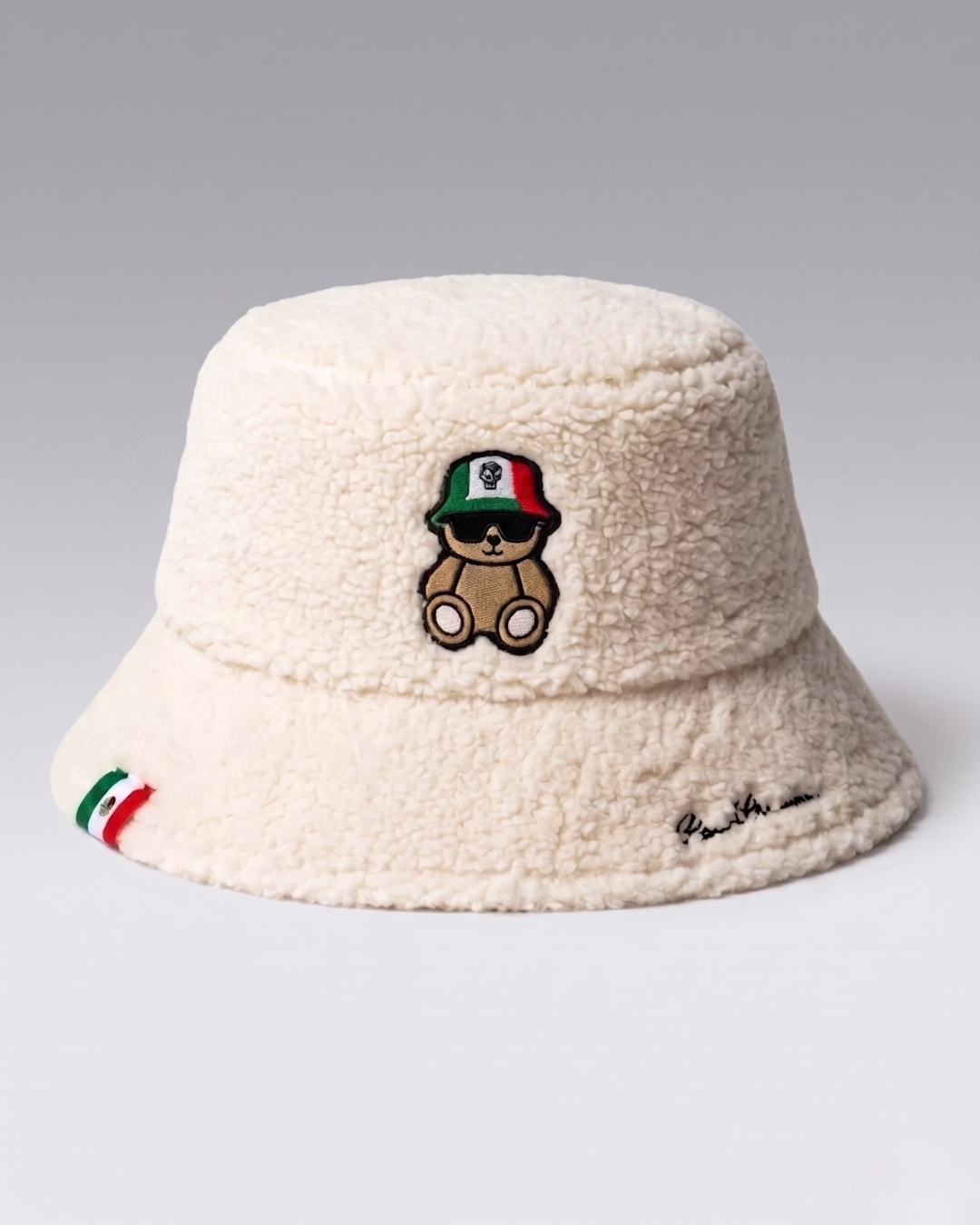 Pure Premium Vento Bucket Hat White